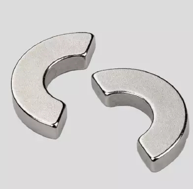 &Ouml;zelleştirilebilir Ark Mıknatısı